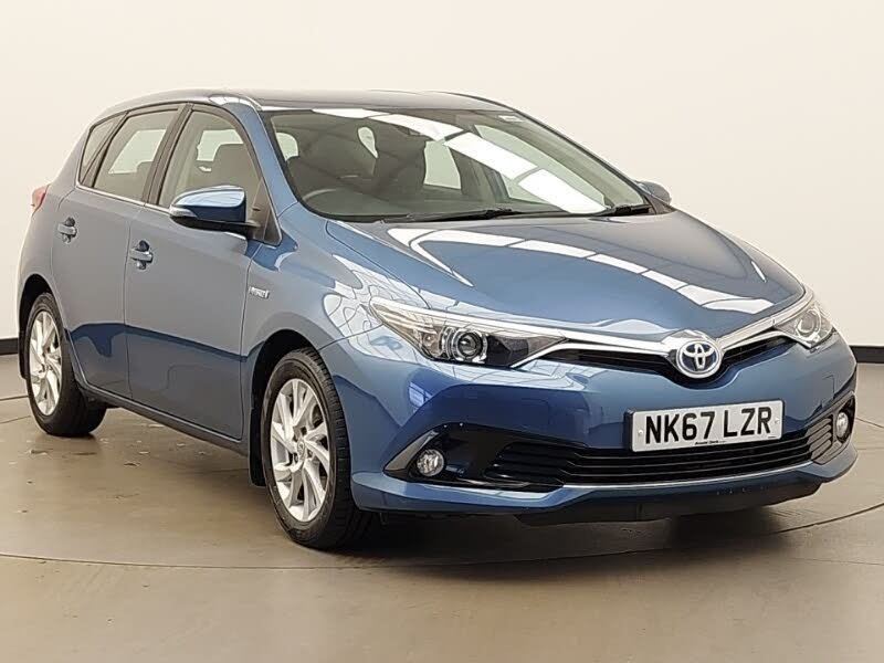 2017 Toyota Auris 1.8 VVT-i HSD Business Edition (TSS) Hatchback
