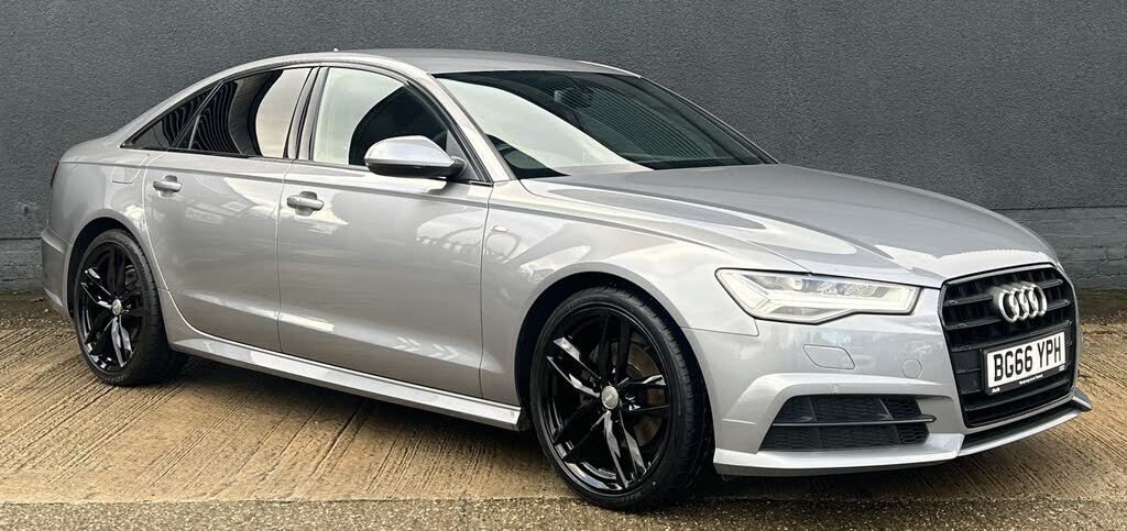 2016 Audi A6 Saloon 2.0TDI ultra Black Edition