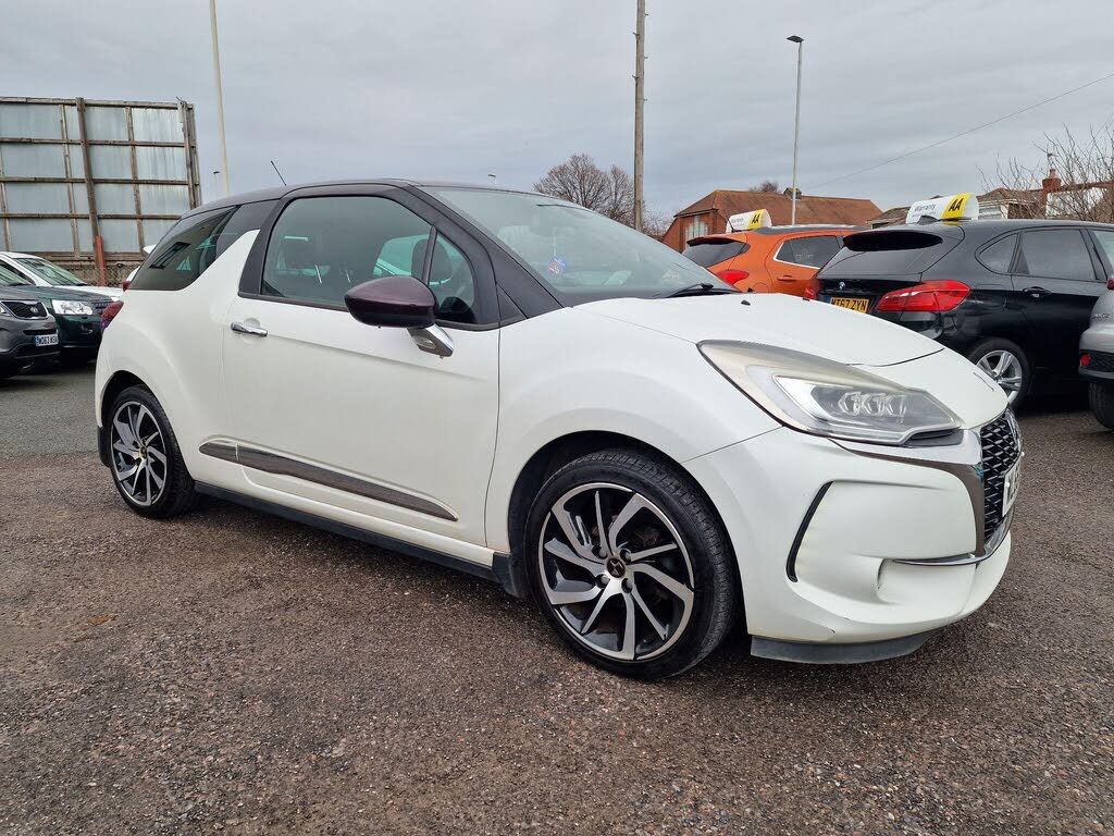 2017 DS DS 3 1.2 PureTech Givenchy Le Makeup