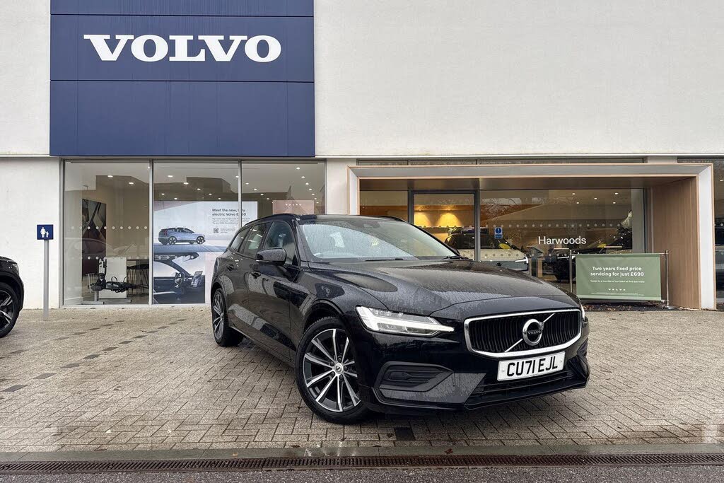 2021 Volvo V60 2.0 B3 Momentum (161bhp)