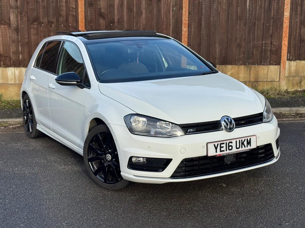 2016 Volkswagen Golf 1.4 TSI R-Line Edition 5d