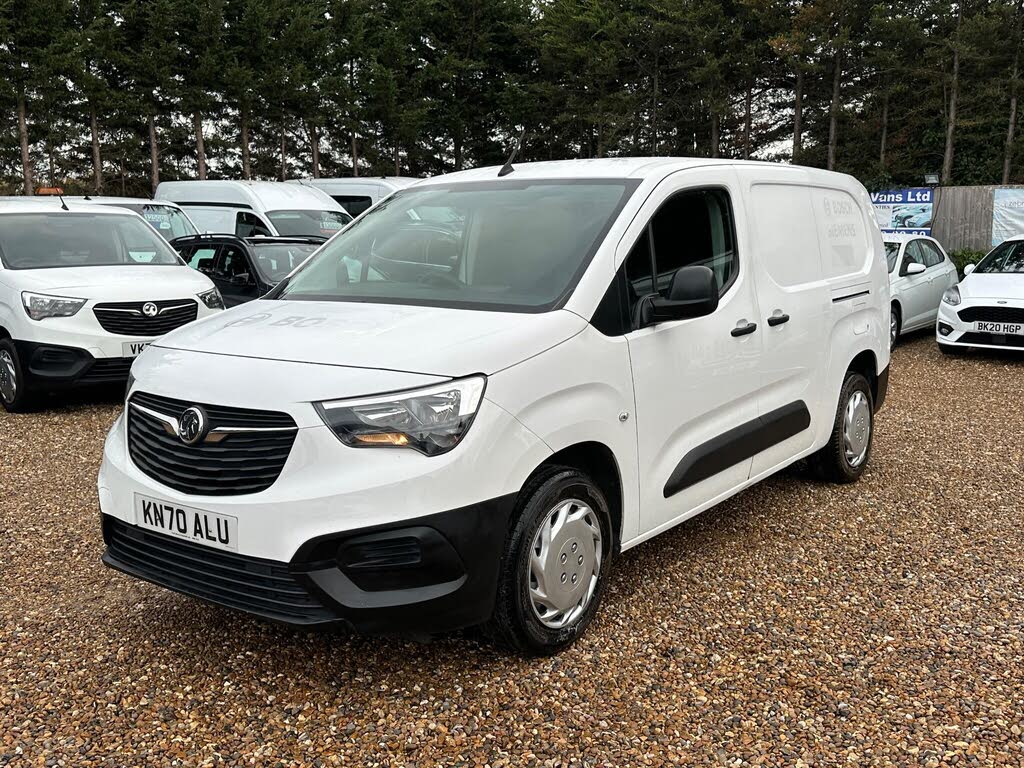 2020 Vauxhall Combo 1.5CDTi Edition 2300 (100PS)(EU6d-T) L2H1 Panel