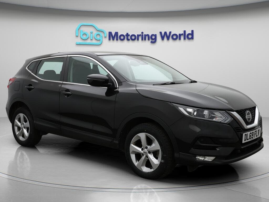 2019 Nissan Qashqai 1.3 DIG-T Acenta Premium (140ps)