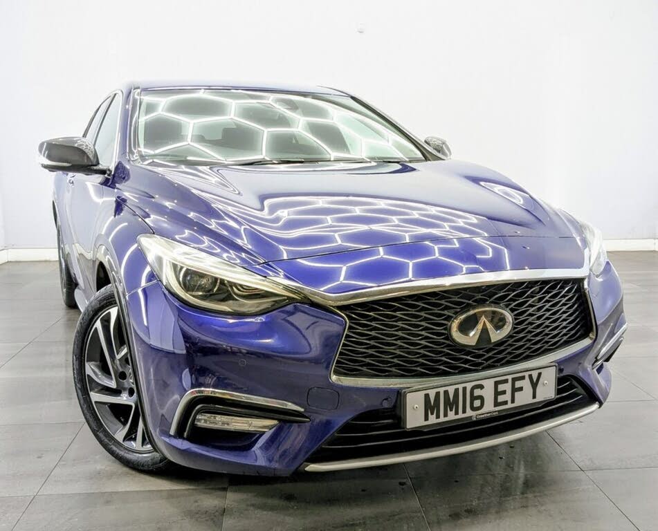 2016 Infiniti Q30 1.5d Premium