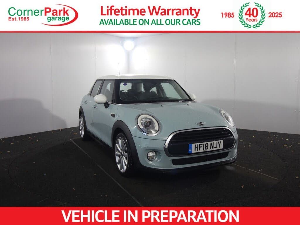 2018 MINI Mini 1.5 Cooper Series II (s/s) Hatchback 5d Auto