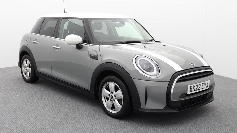 2022 MINI Mini 1.5 Cooper Classic Hatchback 5d