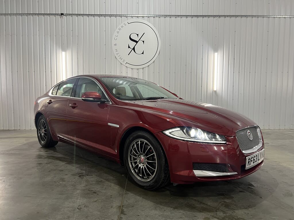 2013 Jaguar XF 2.2TD Luxury (163ps) (s/s) Saloon 4d Auto
