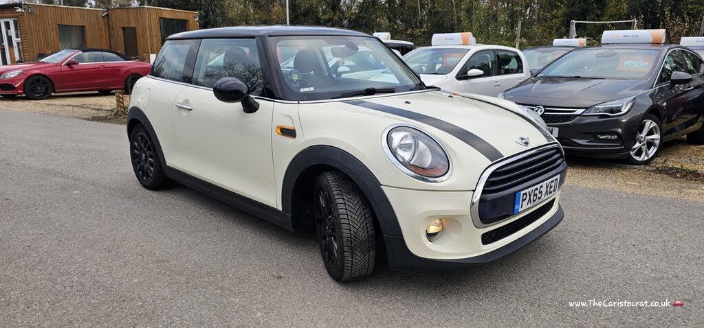 2015 MINI Mini 1.5TD Cooper D (114bhp) 3d
