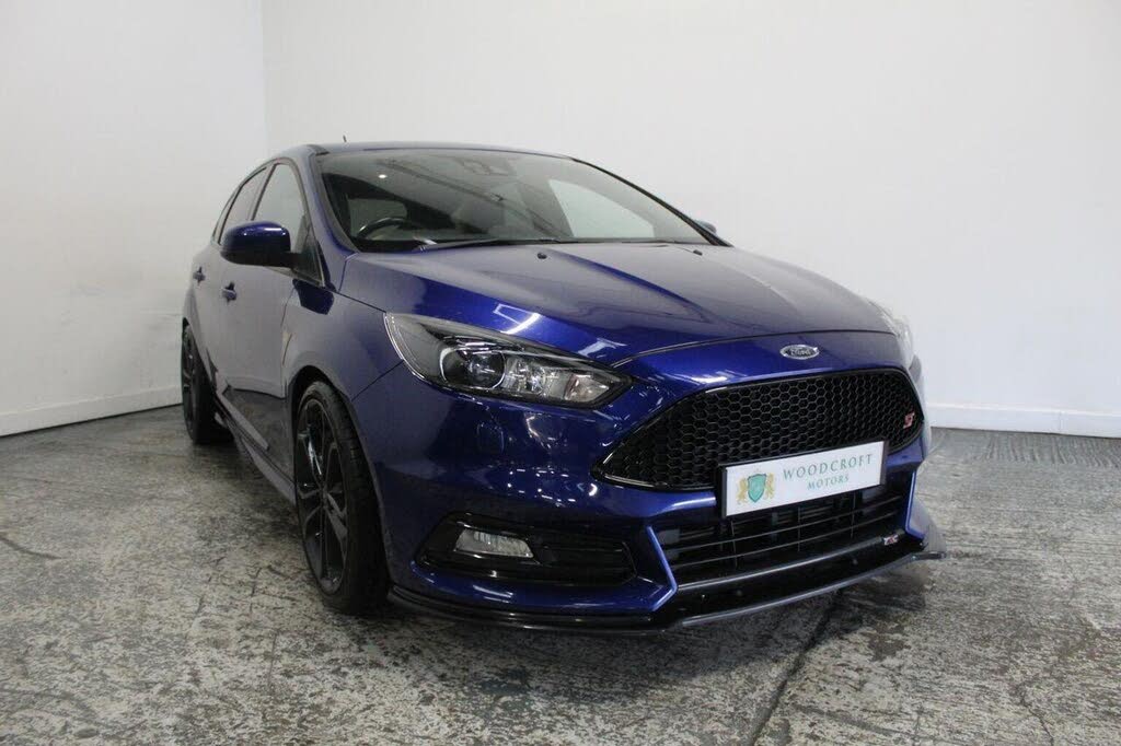 2017 Ford Focus 2.0T ST3 Hatchback