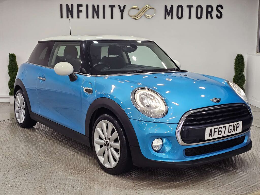 2017 MINI Mini 1.5 Cooper (s/s) Hatchback 3d