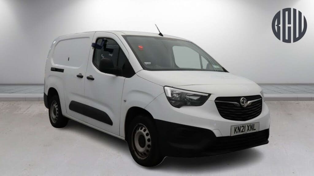 2021 Vauxhall Combo 1.5CDTi Dynamic 2300 (100PS)(EU6dT) L2H1 Panel