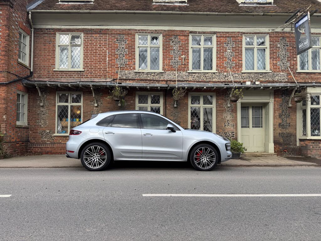 2016 Porsche Macan 3.6 Turbo (400ps) AWD