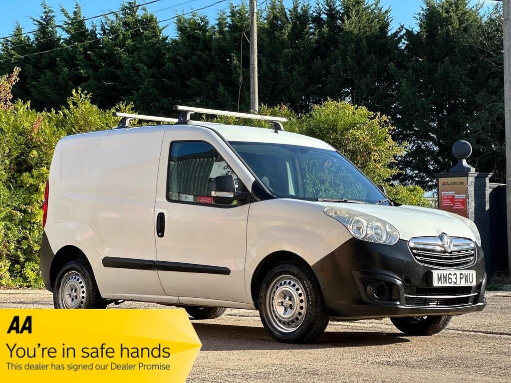 2013 Vauxhall Combo 1.3CDTi 2300 Crew L1H1 Glazed