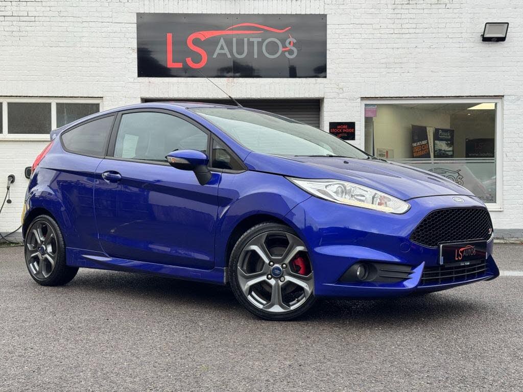 2015 Ford Fiesta 1.6 ST 3