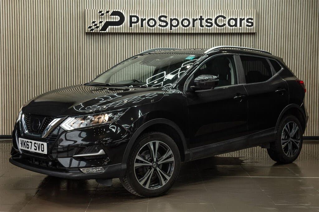 2017 Nissan Qashqai 1.5dCi N-Connecta