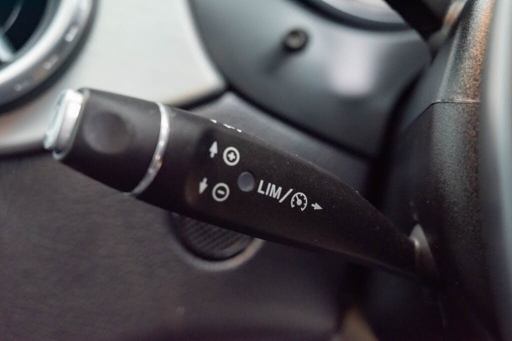 2016 Mercedes-Benz GLA-Class 2.1d GLA 200d AMG Line (s/s)