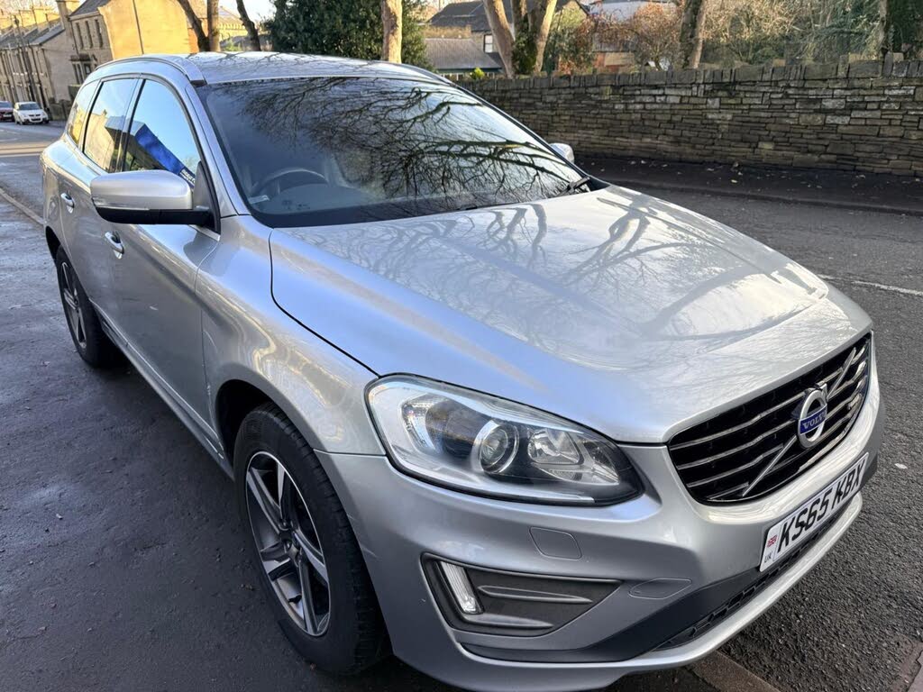 2015 Volvo XC60 2.4TD D5 R-Design Lux (220bhp) (s/s) Geartronic