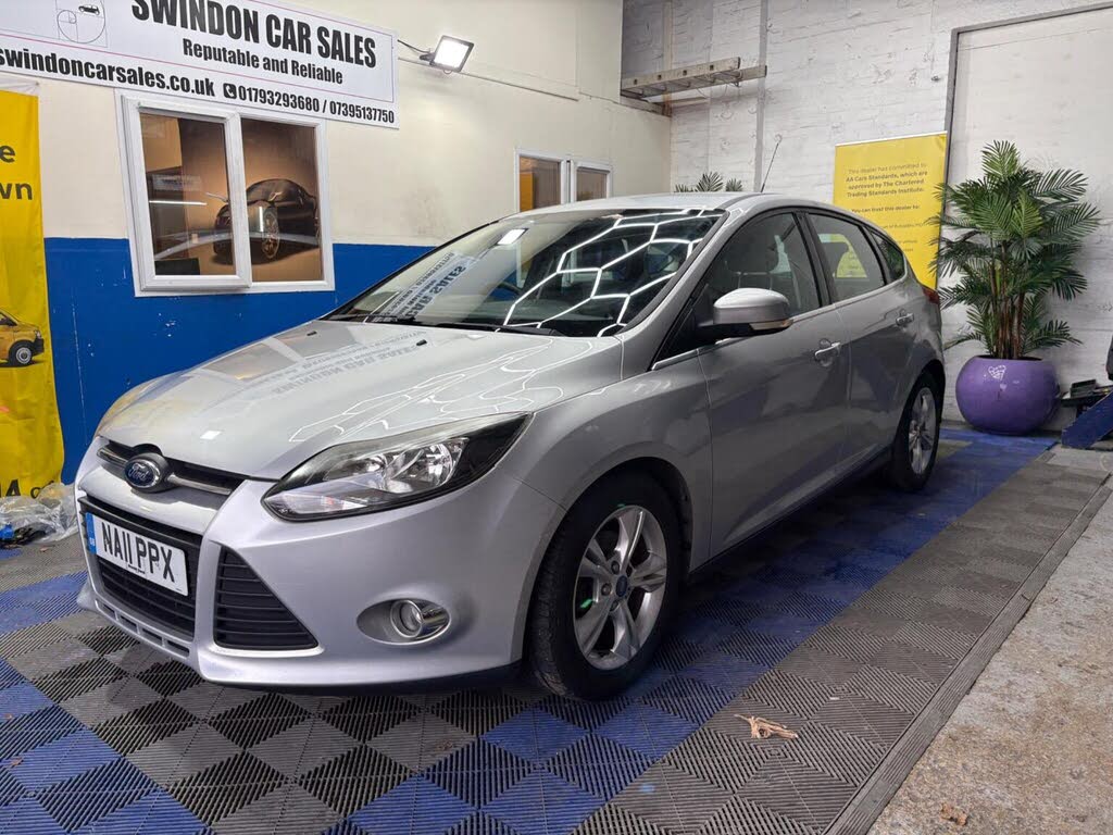 2011 Ford Focus 1.6TDCi Zetec Hatchback