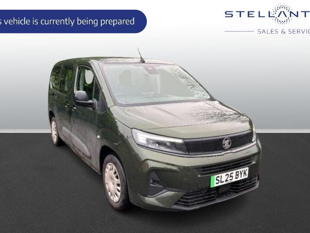 2025 Vauxhall Combo Life E Design XL
