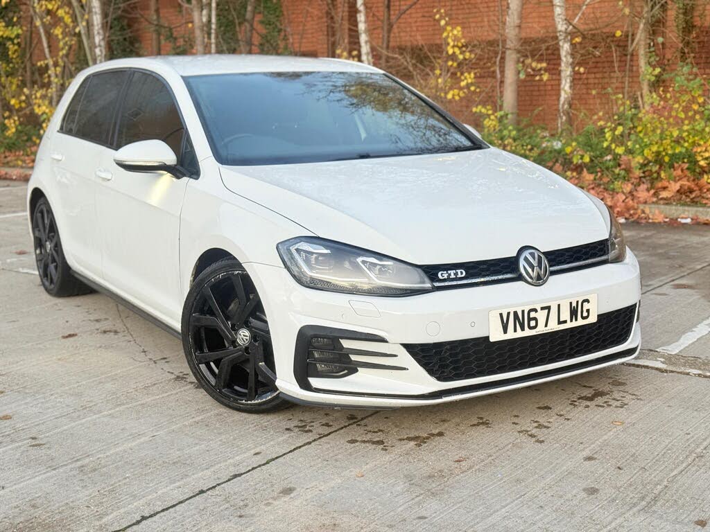 2017 Volkswagen Golf 2.0TDI GTD (s/s) Hatchback 5d DSG