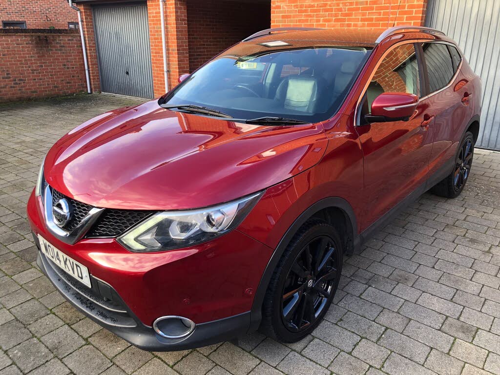 2014 Nissan Qashqai 1.5dCi Tekna
