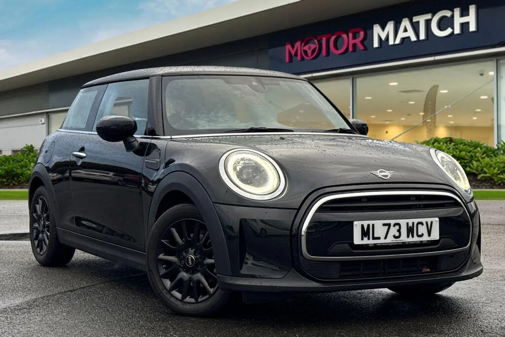 2023 MINI Mini 1.5 Cooper Classic (Premium Auto) Hatchback 3d Auto