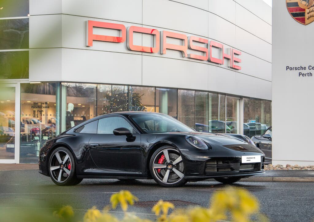 2025 Porsche 911 3.0 Carrera 4S Coupe