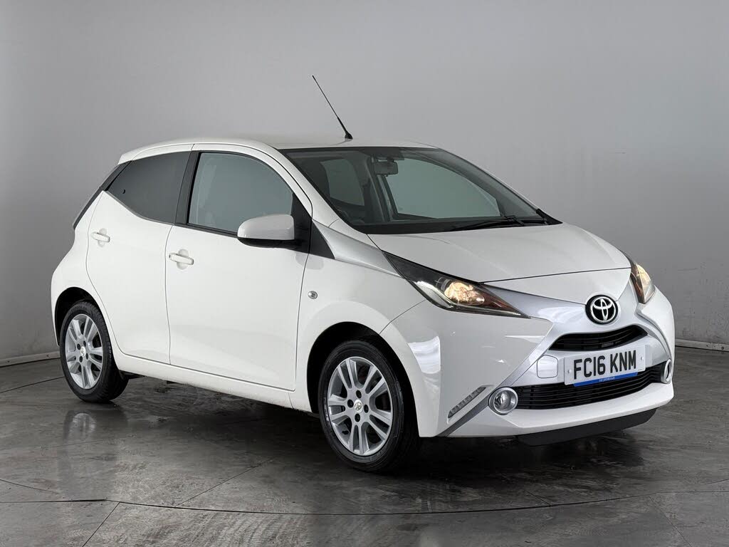 2016 Toyota AYGO 1.0 VVT-i x-pure 5d