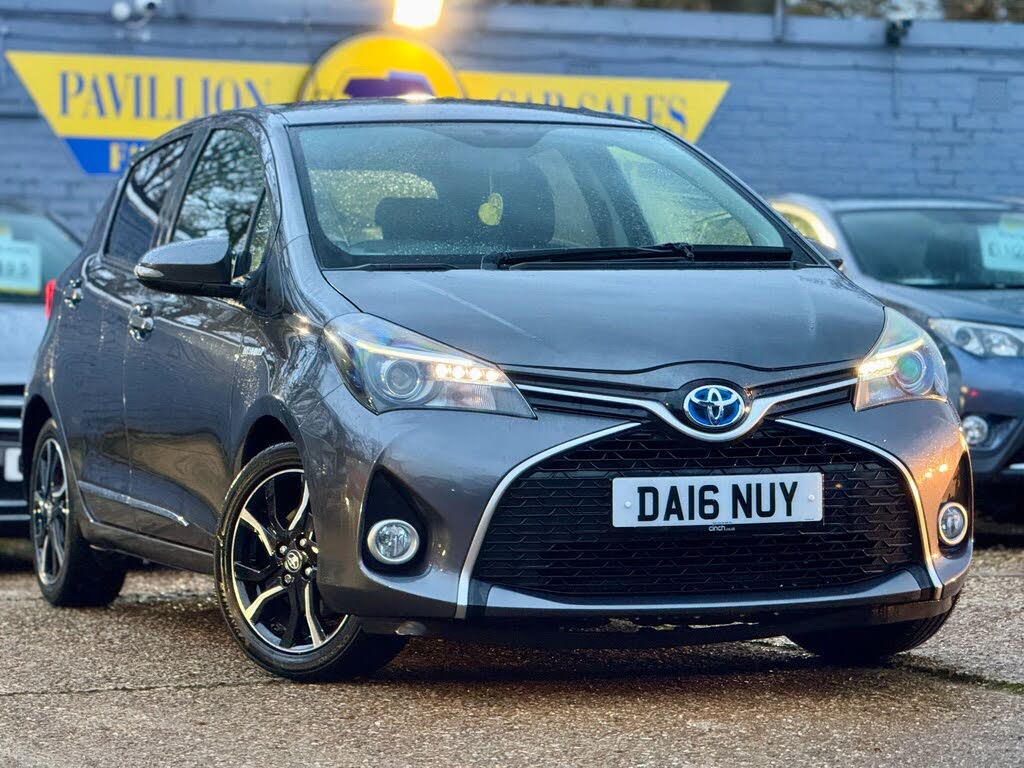 2016 Toyota Yaris 1.5 VVT-i Design Hybrid