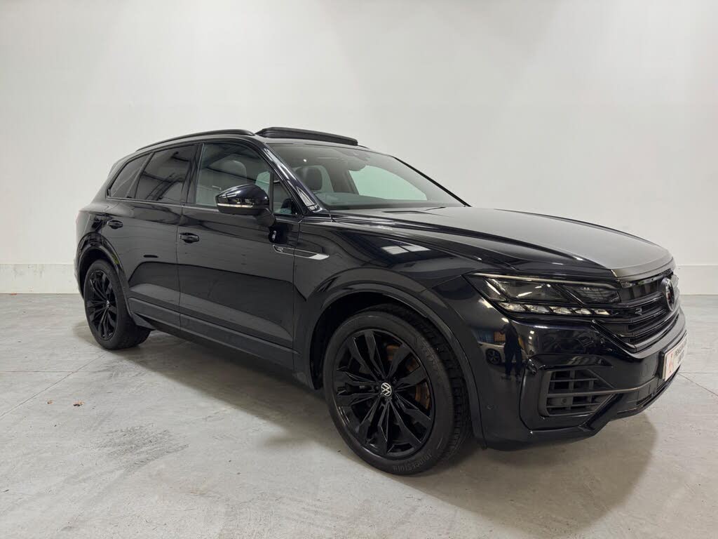 2022 Volkswagen Touareg 3.0TSI Black Edition