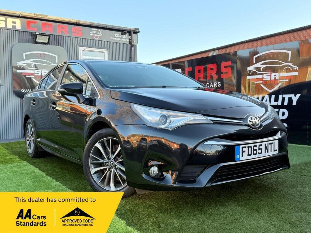 2015 Toyota Avensis 2.0D-4D Business Edition Plus Saloon 4d