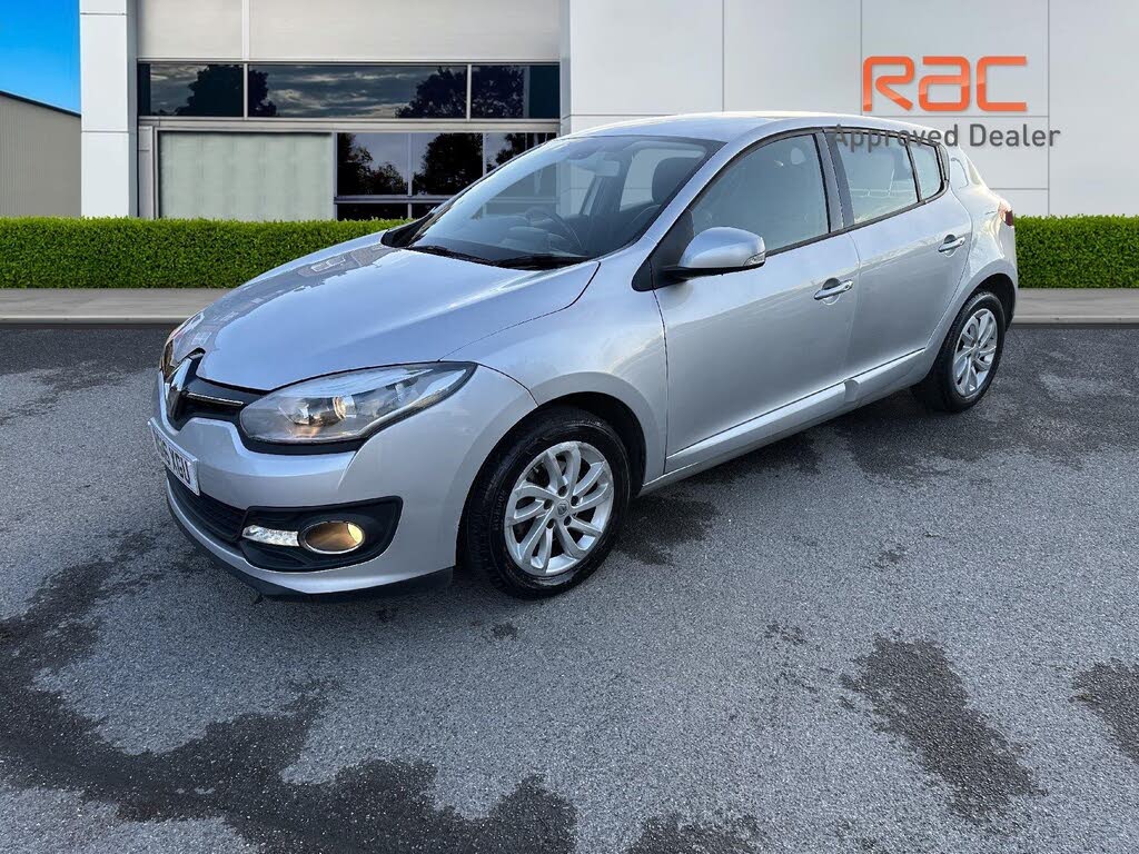 2016 Renault Megane 1.2 TCe Dynamique Nav (115bhp) ENERGY Hatchback 5d