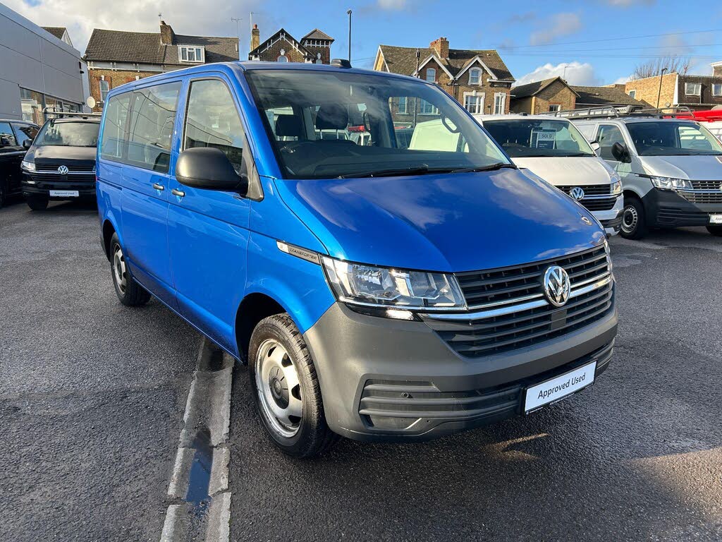 2020 Volkswagen Transporter Shuttle 2.0TDI T32 S BMT SWB (110ps) (Eu6dT-E)