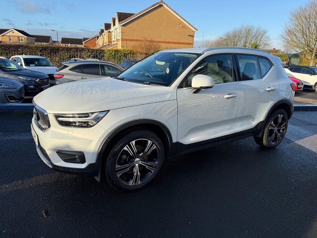 2020 Volvo XC40 2.0 B4 Inscription Pro