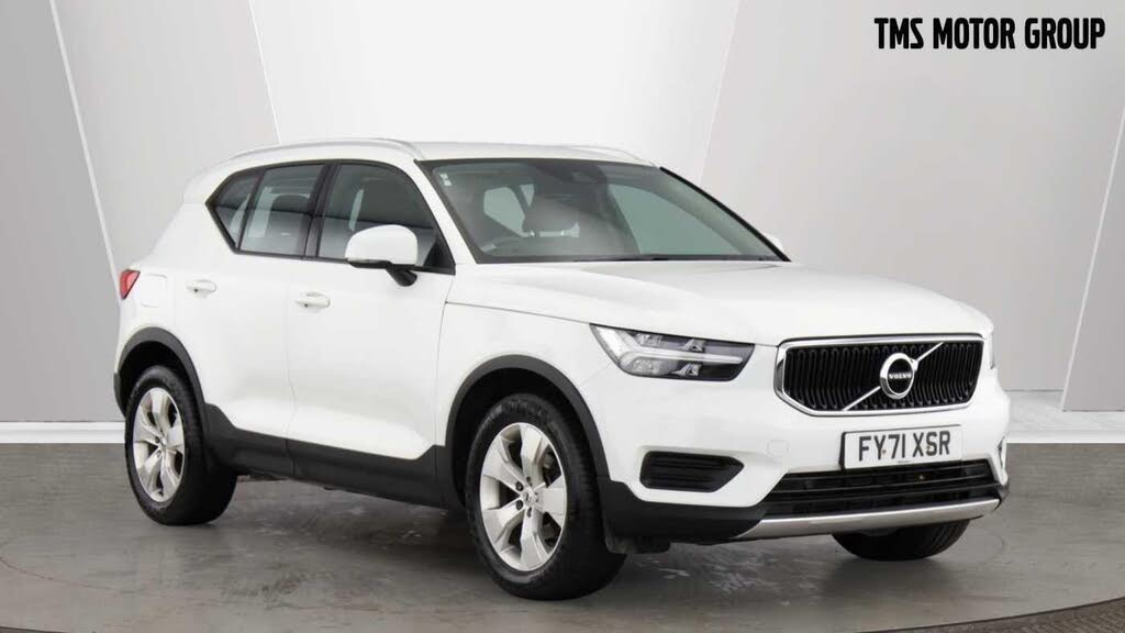 2021 Volvo XC40 1.5 T3 Momentum (161bhp)