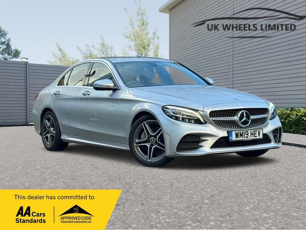 2019 Mercedes-Benz C-Class 2.0 C300 AMG Line (s/s) Saloon 4d