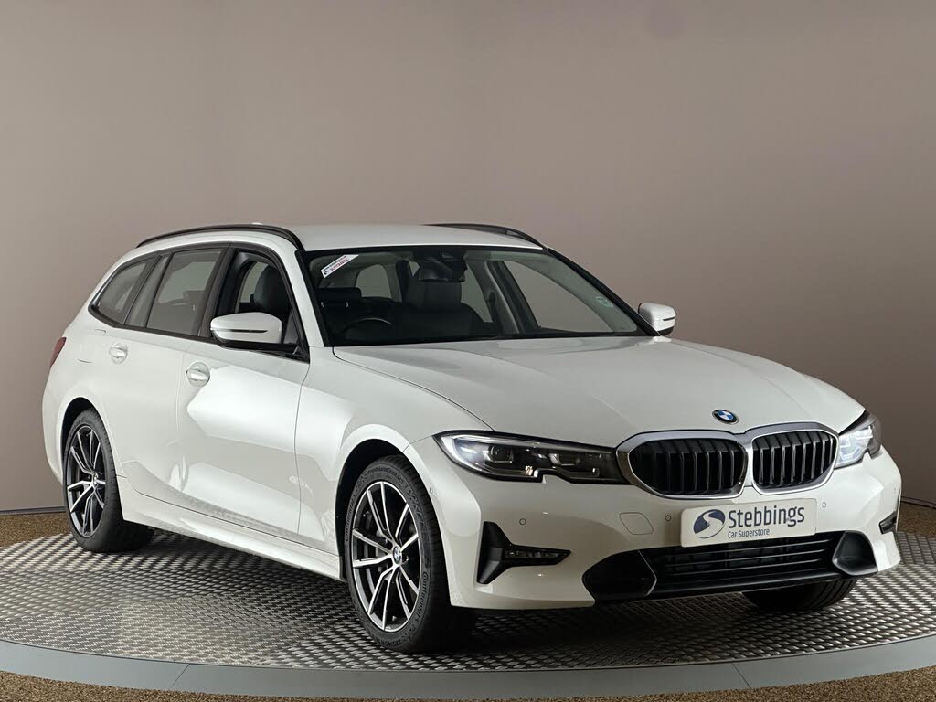 2021 BMW 3 Series 2.0 330e xDrive Sport Pro Touring 5d