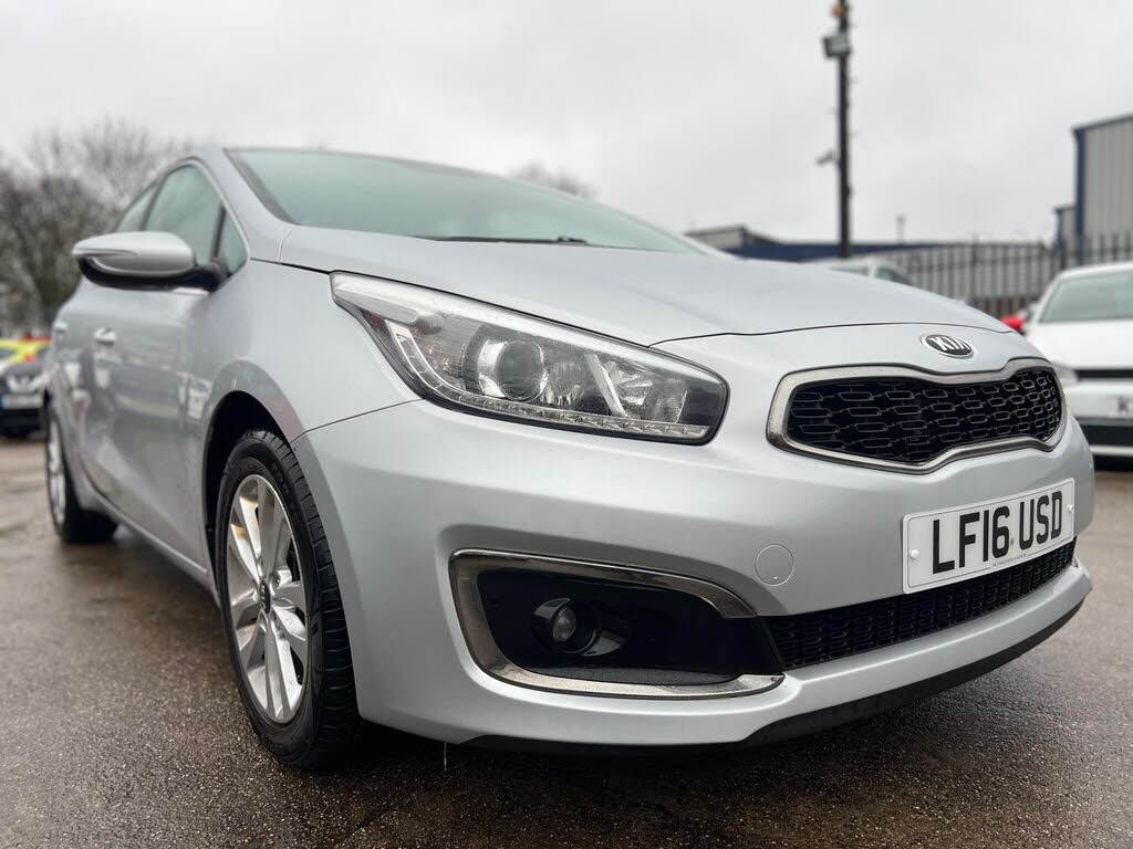 2016 Kia ceed 1.6CRDi 2 Hatchback DCT