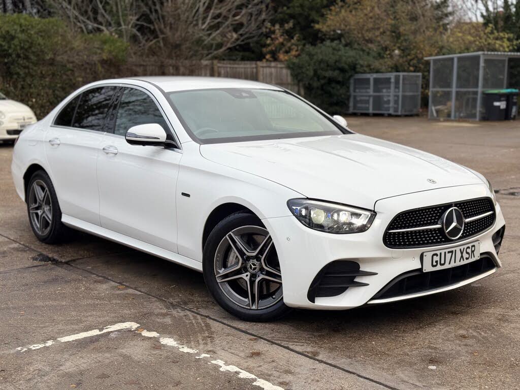 2021 Mercedes-Benz E-Class 2.0d E300de AMG Line Premium Saloon 4d