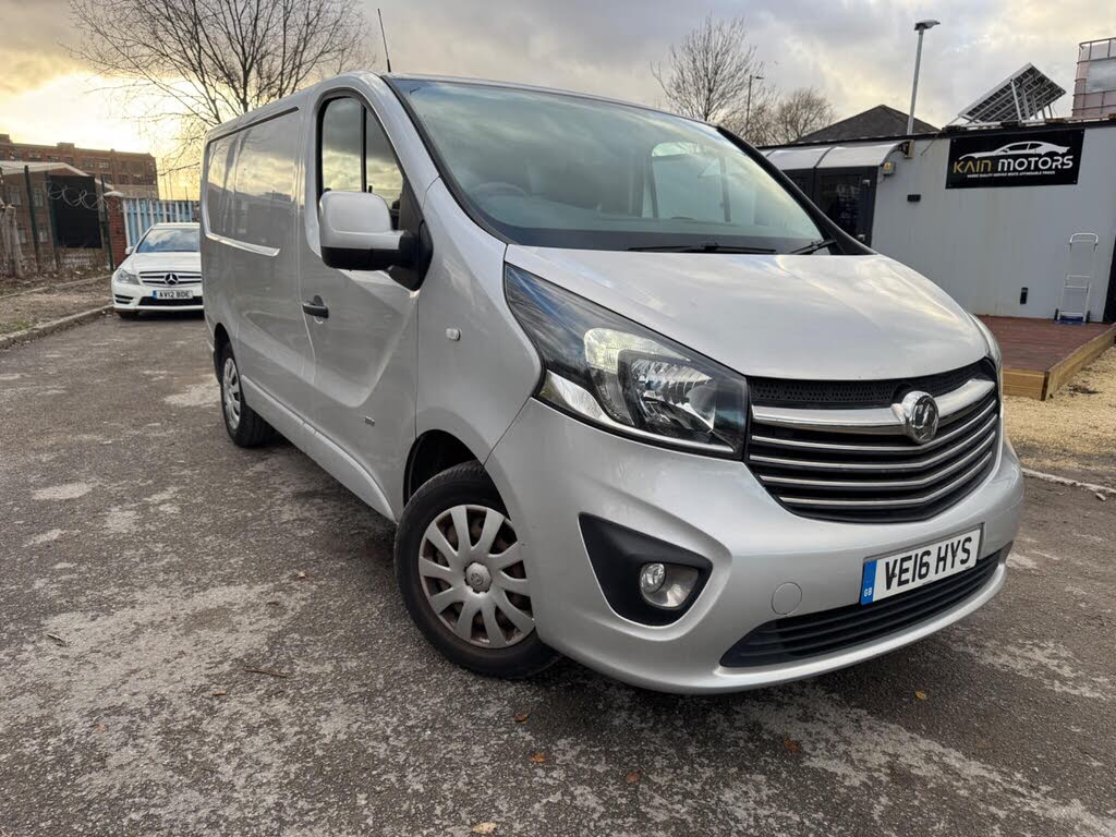 2016 Vauxhall Vivaro 1.6CDTi Sportive 2700 L1H1 (115PS) Panel