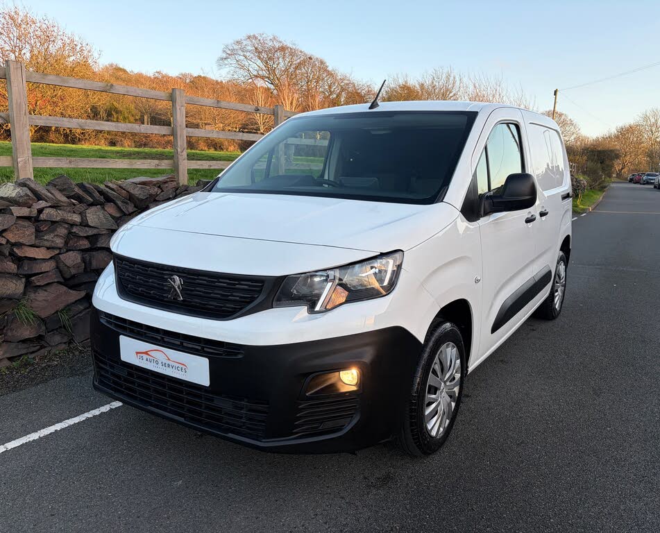 2021 Peugeot Partner 1.5 BlueHDi 1000 Professional Premium (100PS)(Eu6d)