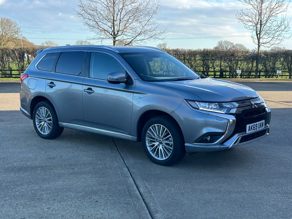 2019 Mitsubishi Outlander 2.4 Reflex Plus (Commercial)