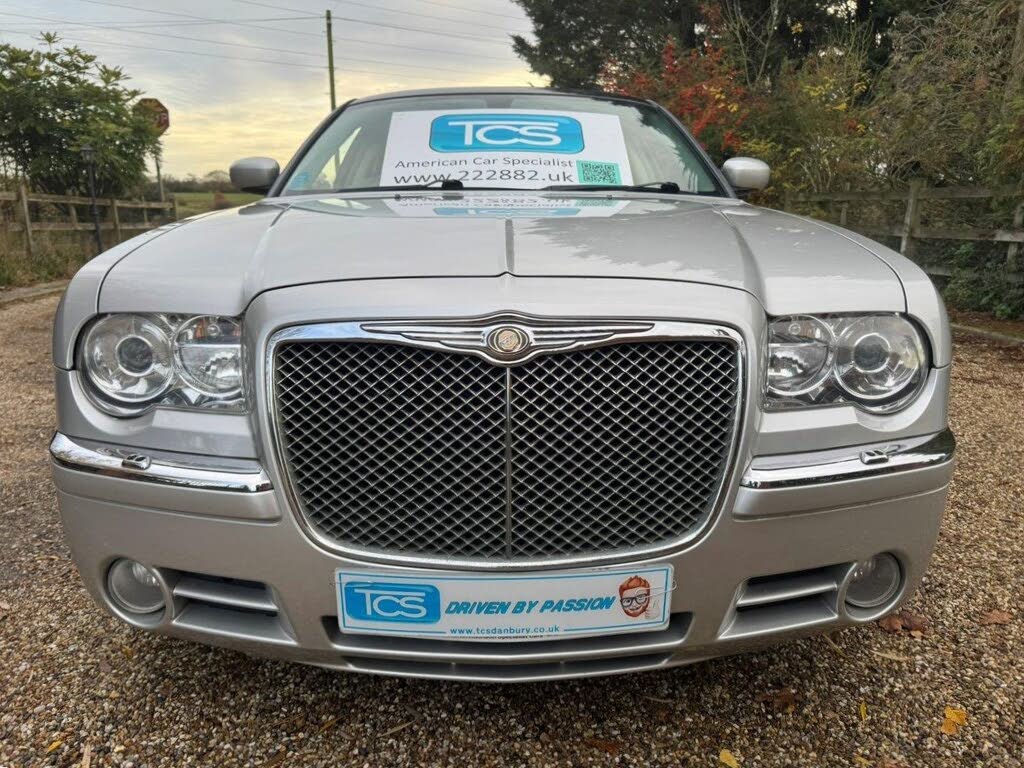 2009 Chrysler 300C 3.0TD SRT Design Estate 5d