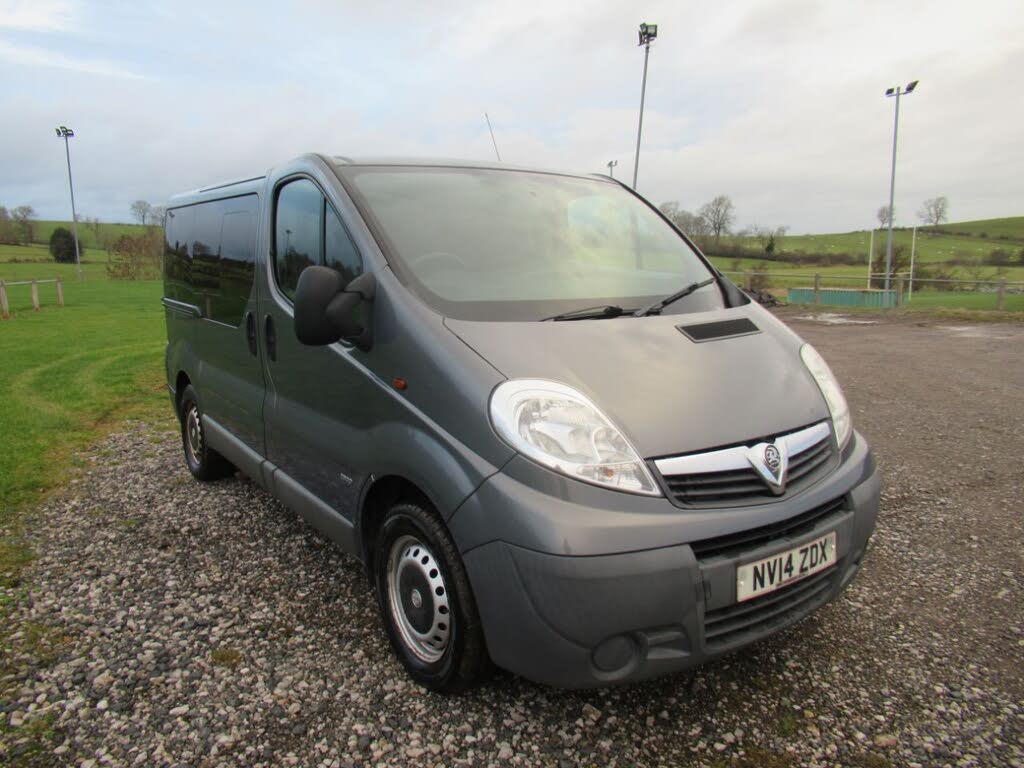 2014 Vauxhall Vivaro 2.0TD 2900 EcoFLEX SWB (90ps) 9 Seats Combi