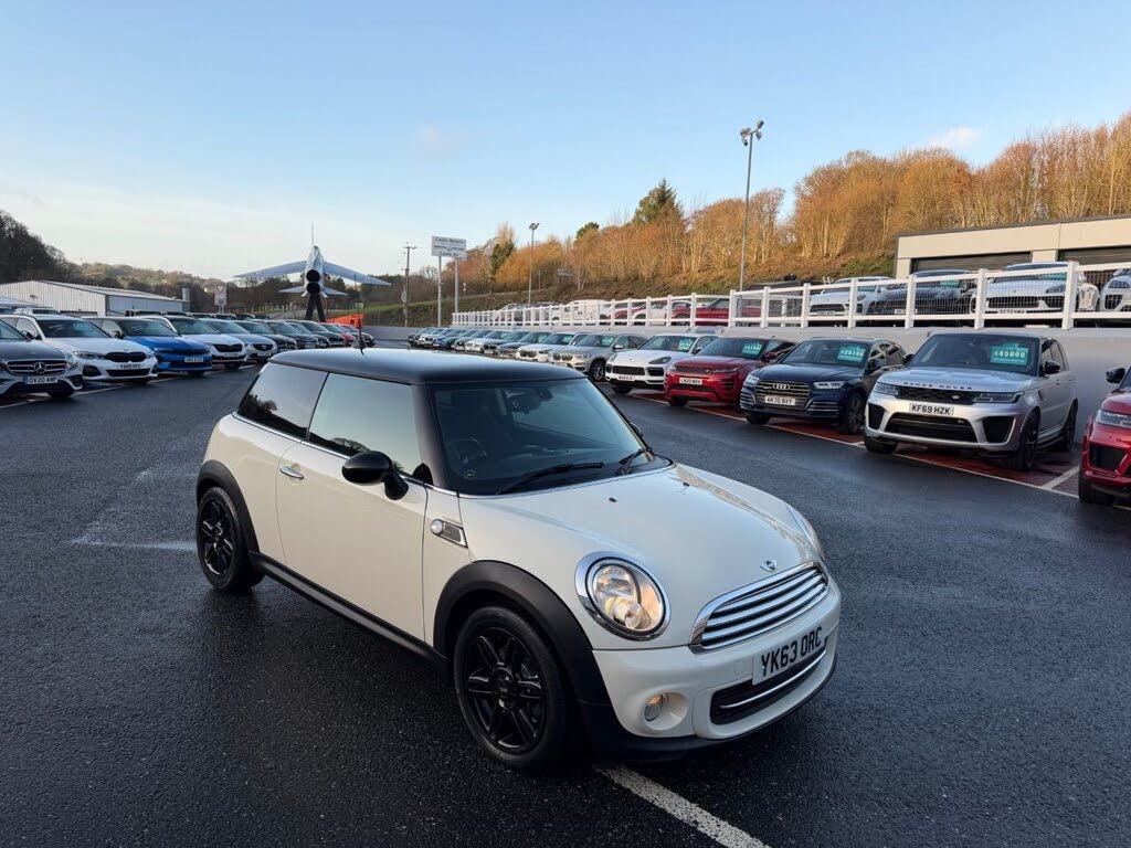 2013 MINI Mini 1.6 Cooper Baker Street