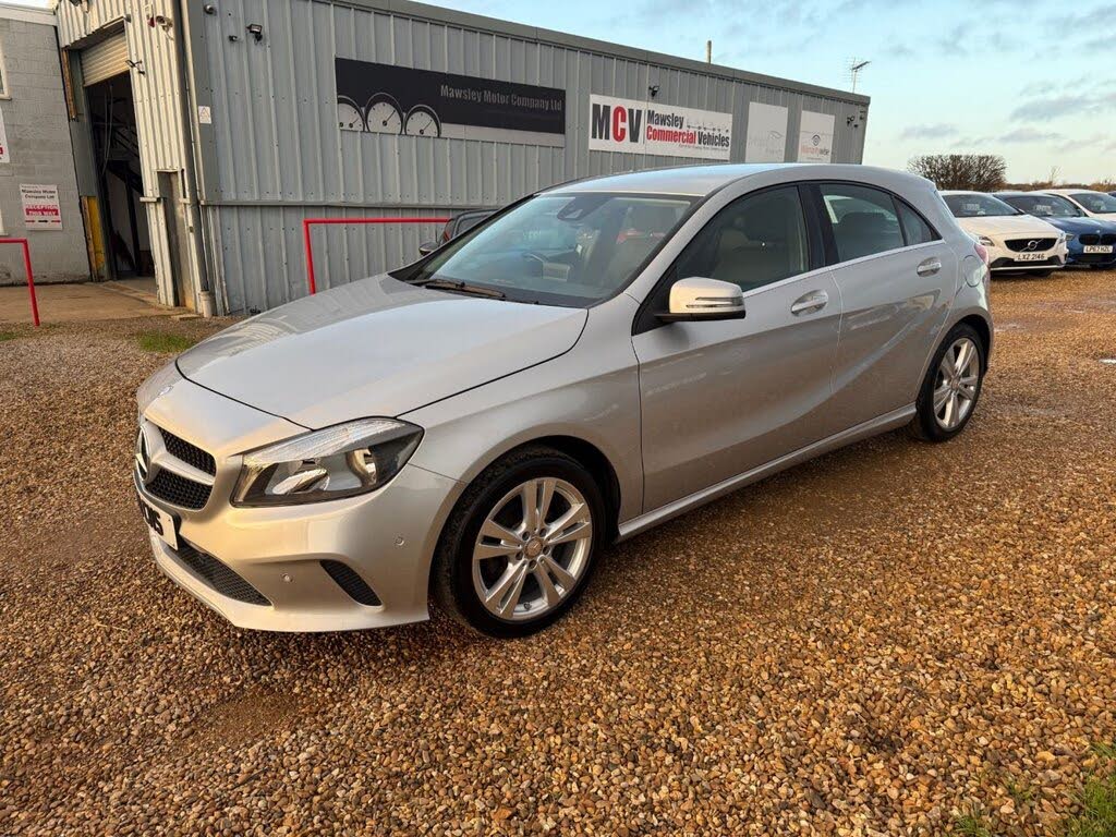 2017 Mercedes-Benz A-Class 1.5d A180d Sport (Executive)(s/s) 7G-DCT