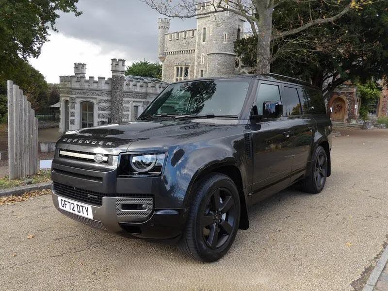 2022 Land Rover 110 Defender 3.0 D300 X-Dynamic HSE