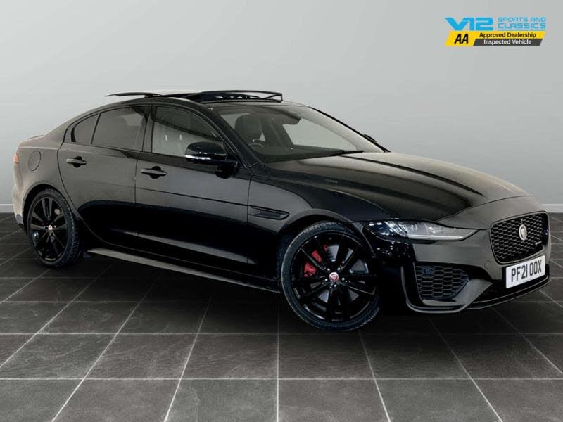 2021 Jaguar XE 2.0 P250 R-Dynamic Black