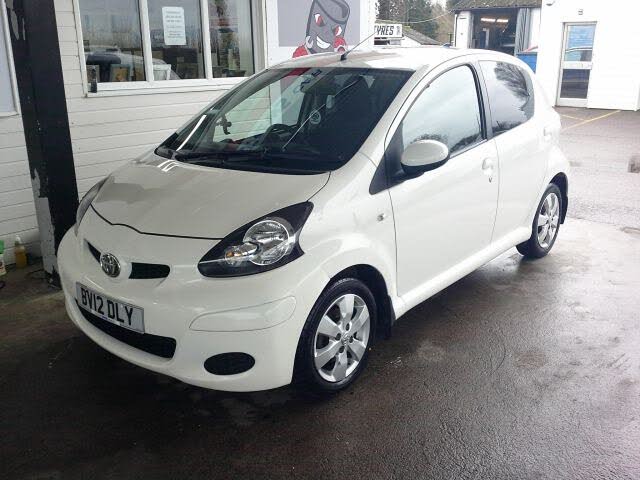 2012 Toyota AYGO 1.0 AYGO GO 5d