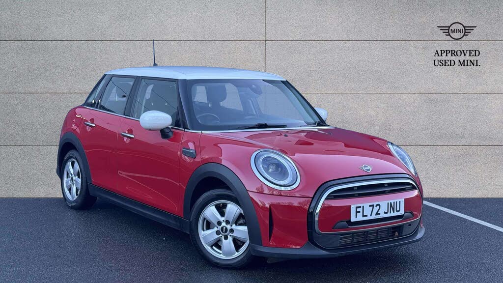 2022 MINI Mini 1.5 Cooper Classic (Premium) Hatchback 5d Auto